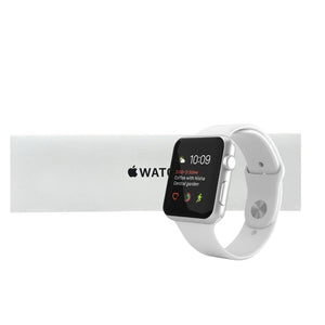 Apple Watch SE 2nd generation GPS 40mm Starlight Aluminium Case with Sport Band - Regular - Phones From Home